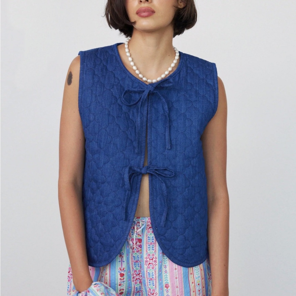Damson Madder • NWT Tie Front Denim Navy Tilly Gilet Quilted Clover Vest